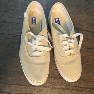 Keds - cream sneaker 7.5 EUC